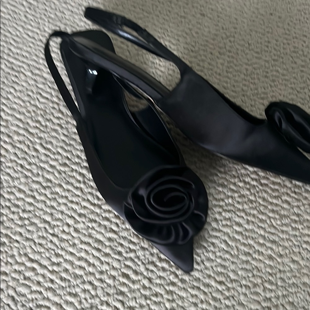 Elegant Black Women's Slingback Shoes
